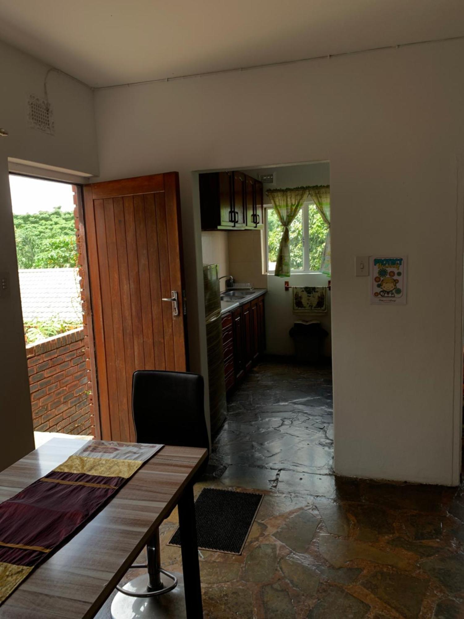 Modern Rustic Durban Apartment Exterior photo